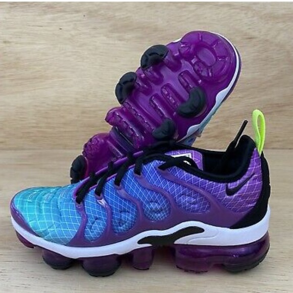 nike vapormax blue and purple